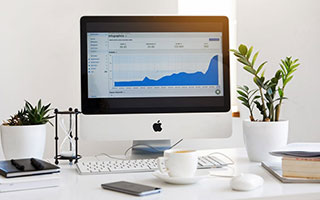 开云体育APP下载-顶风作案！哈登大闹夜店被罚款 火箭今日比赛延期